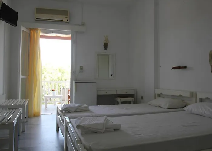 宾馆 赞奈特酒店 Páros