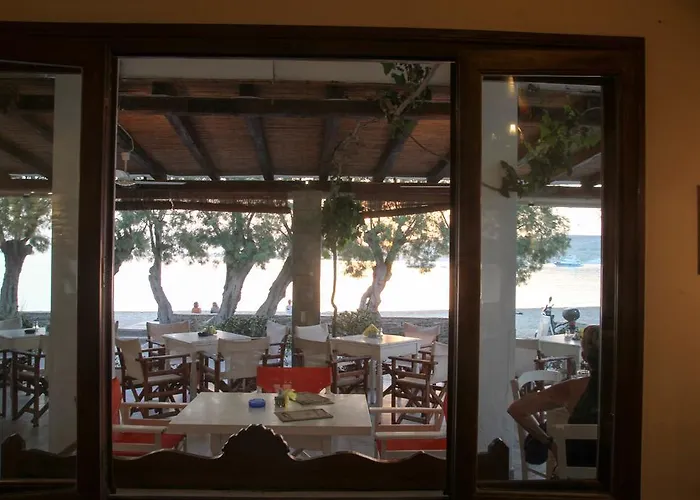 宾馆 赞奈特酒店 Páros