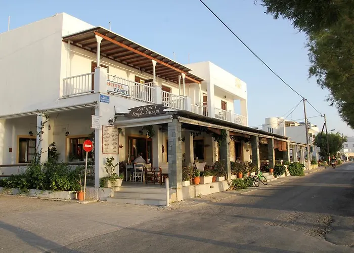 赞奈特酒店 Páros